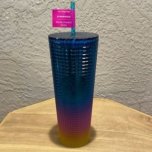 Starbucks Tim Single Pride